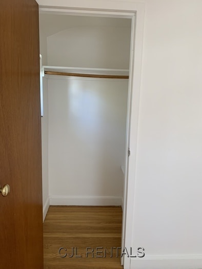 Building Photo - 9 Heath Rd