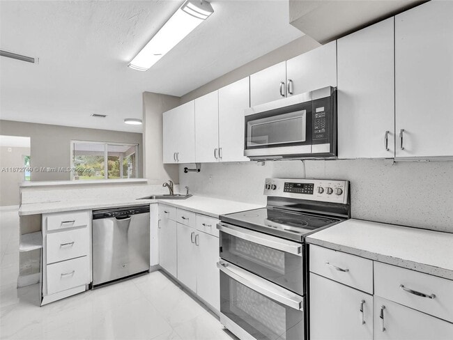 Building Photo - 6800 Raleigh St