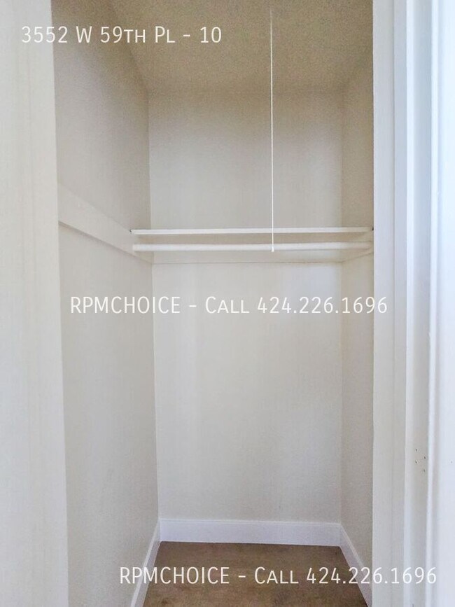 Building Photo - 3552 W 59th Pl