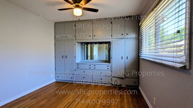 Building Photo - 11151 Chadsey Dr
