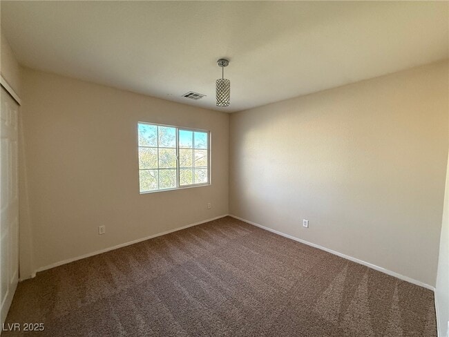 Building Photo - 7545 Slipstream St