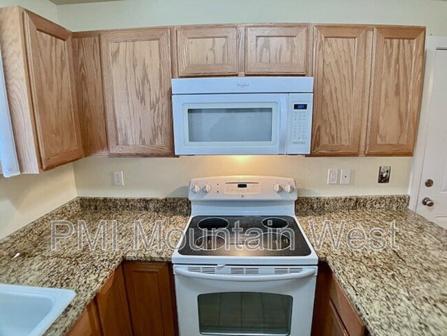 Building Photo - 2779 W 5525 S