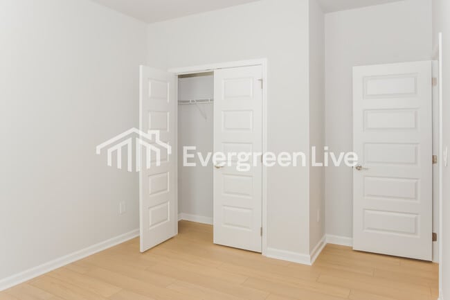 Building Photo - 124 Stockholm Ln