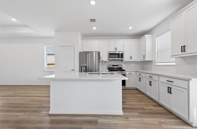 Building Photo - 21547 Coronado Grn Dr