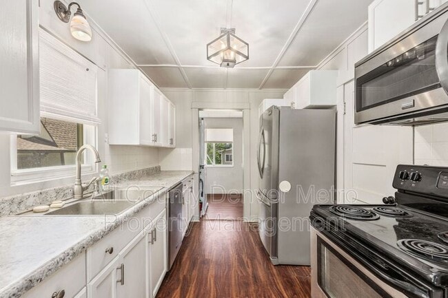 Building Photo - 9030 W 64th Pl