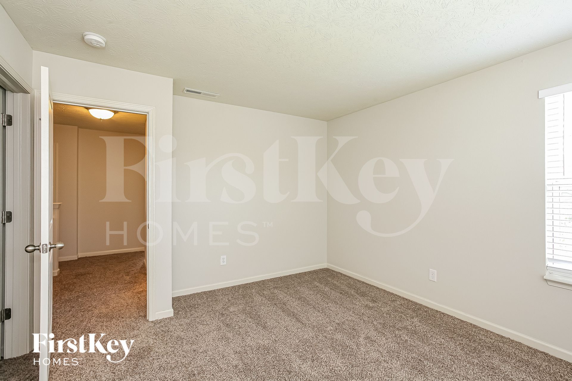 Building Photo - 5880 Crowley Pkwy