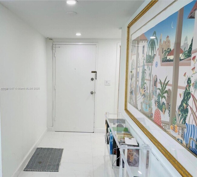 Building Photo - 3180 S Ocean Dr