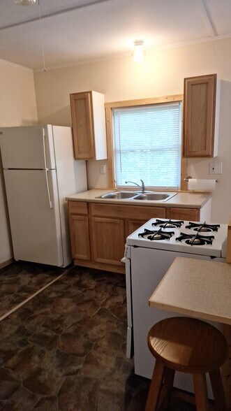 Building Photo - 164 Mundy Cove Rd