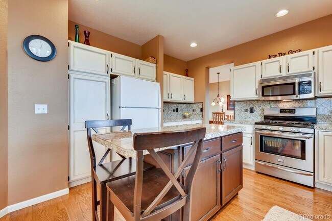 Building Photo - 5BR home in Cherry Creek Schools!