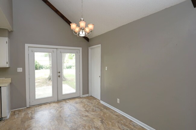 Building Photo - 3905 Danube Cir