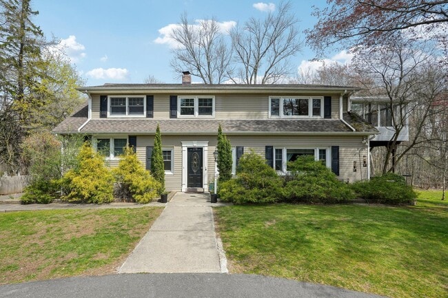 Building Photo - 278 Ehrhardt Rd