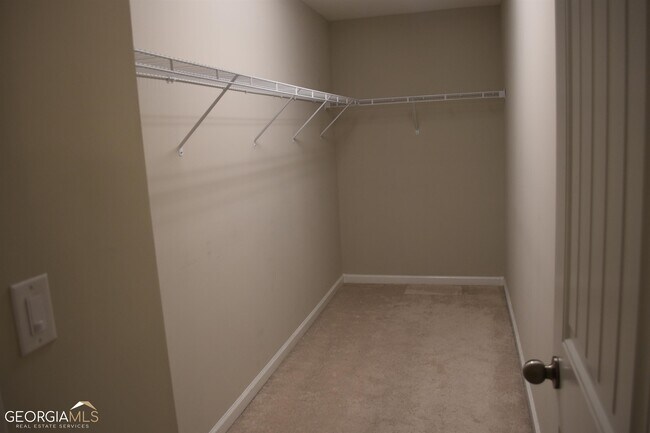 Building Photo - 4040 Bryton Trace Dr