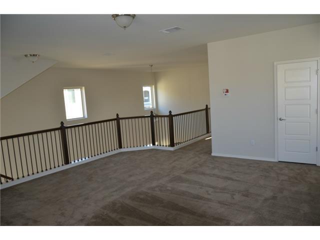 Building Photo - 9900 Milla Cir