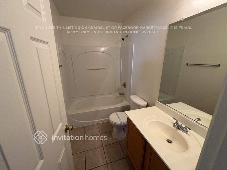 Building Photo - 37 N 224th Ln