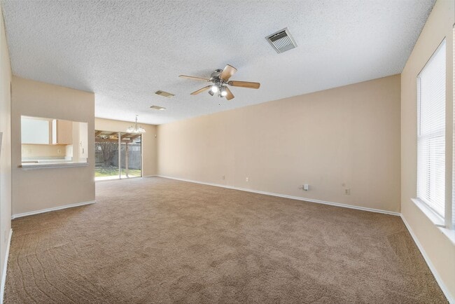 Building Photo - 7038 Cole Creek Dr