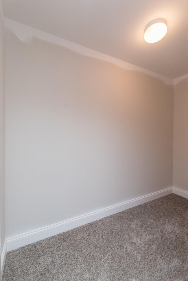 Building Photo - 1140 Orchard Dr
