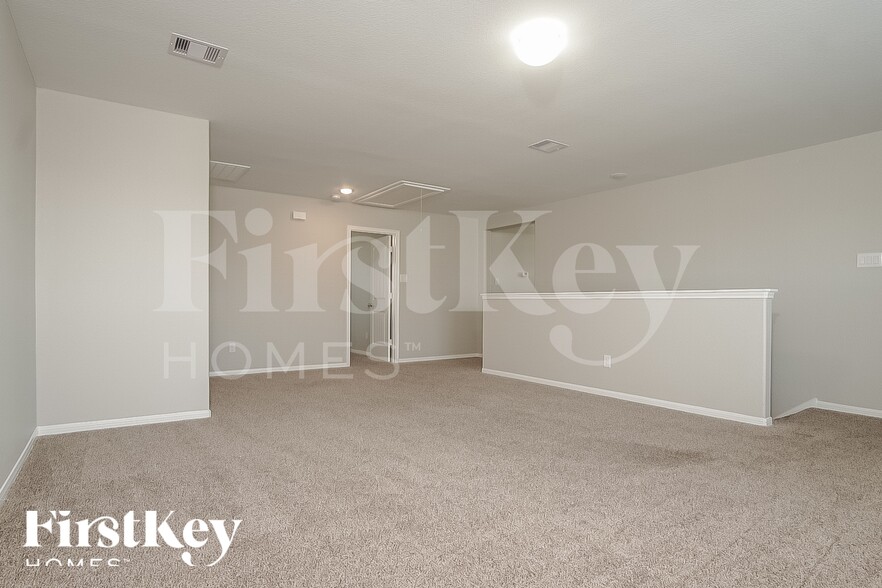 Building Photo - 29018 Innes Park Pl