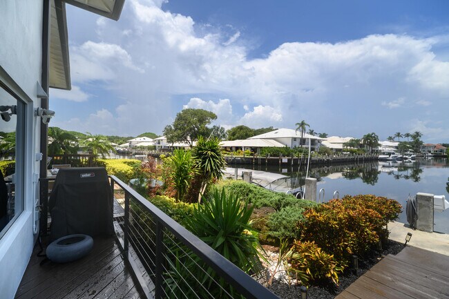 Building Photo - 5246 Boca Marina Cir S