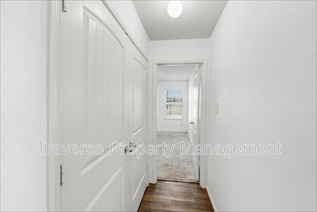 Building Photo - 14421 Artisan Dr