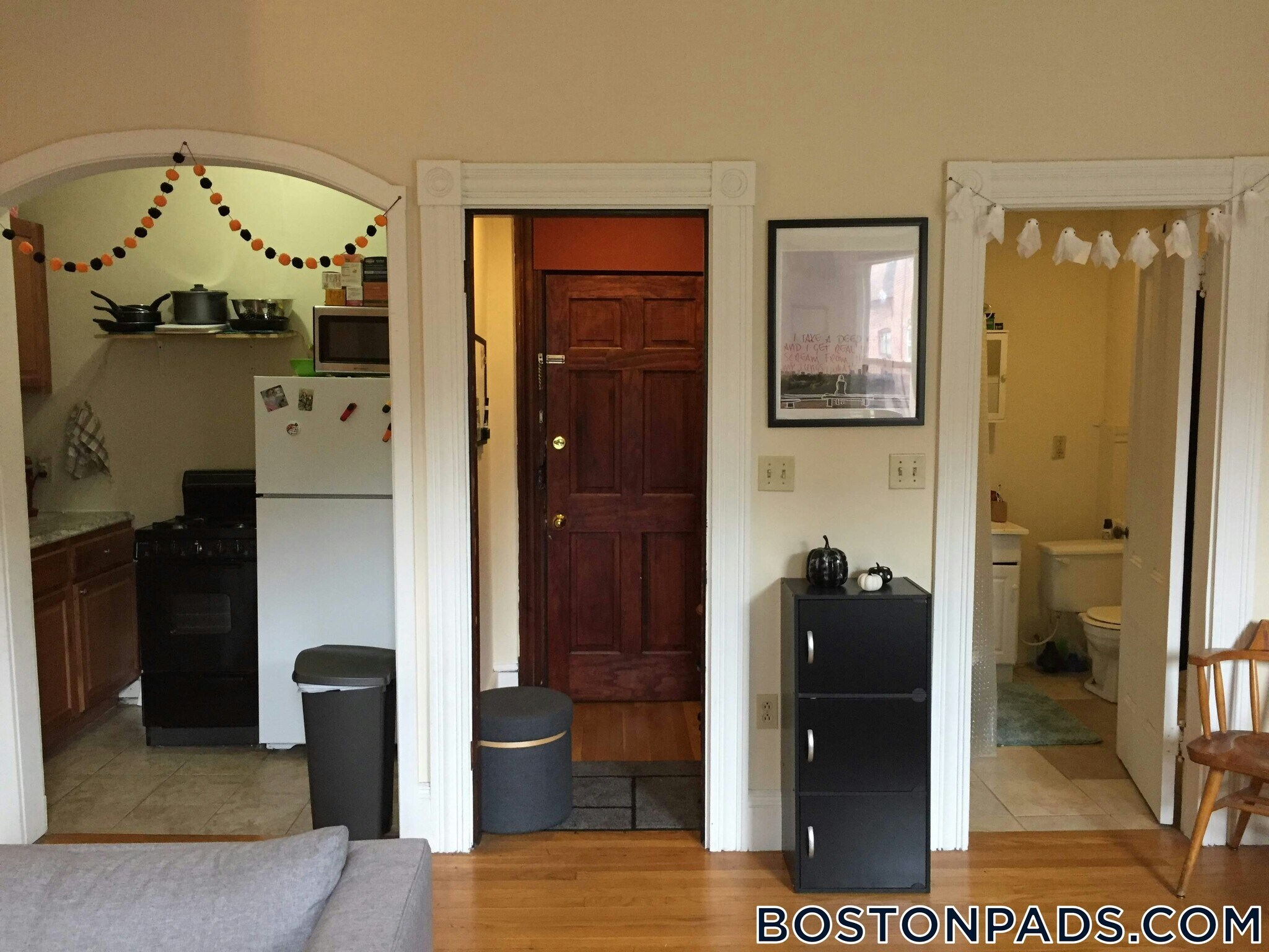 Building Photo - 6 Symphony Rd