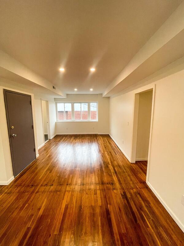 Building Photo - 3500 Elm St