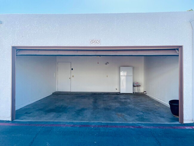 Building Photo - 69603 Heather Way