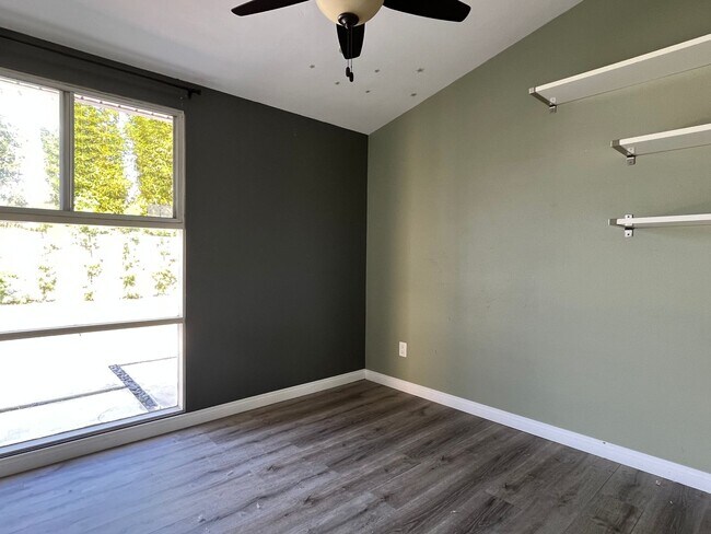 Building Photo - Welcome Summer in this Serra Mesa GEM!