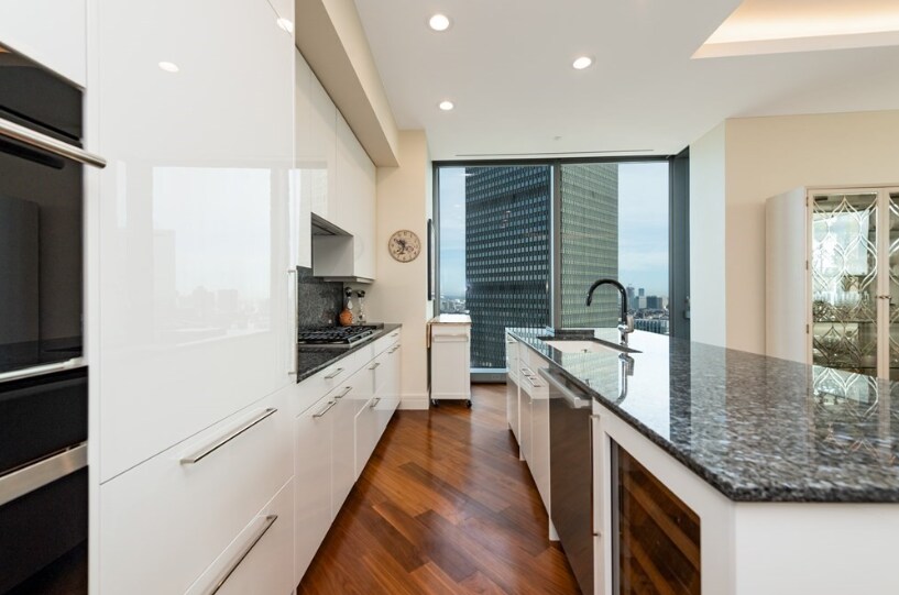 Building Photo - 1 Dalton St