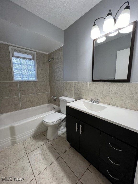 Building Photo - 635 N Hazelwood Ave