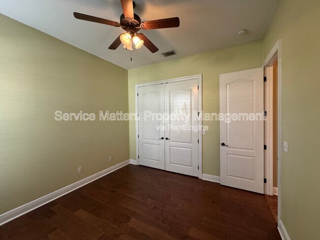 Building Photo - 5402 New Abbey Ln