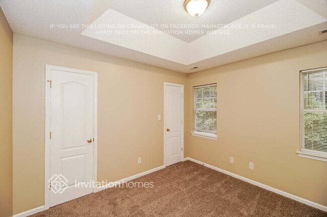 Building Photo - 1049 Crestdale Crossing Dr