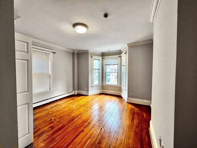 Building Photo - 36 Tremont St