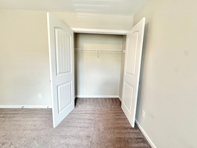 Building Photo - The Commons Community of Richmond Hill