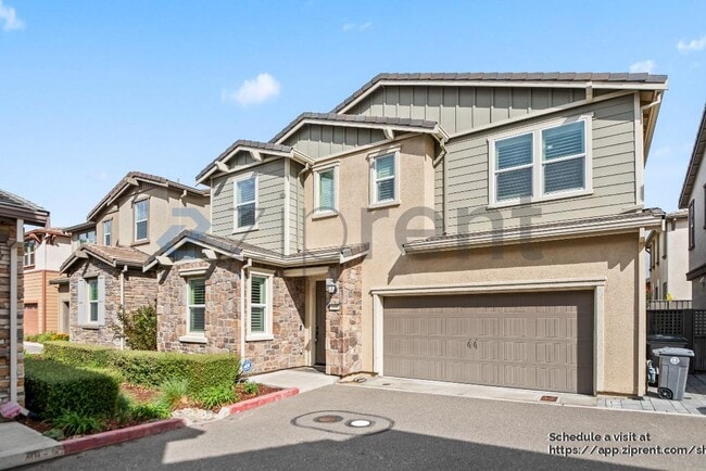 Building Photo - 2688 Randall Loop