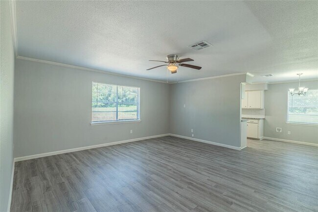 Building Photo - 9407 Irby St