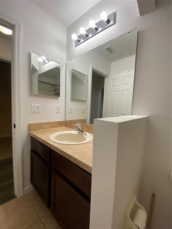 Building Photo - 10285 Park Commons Dr