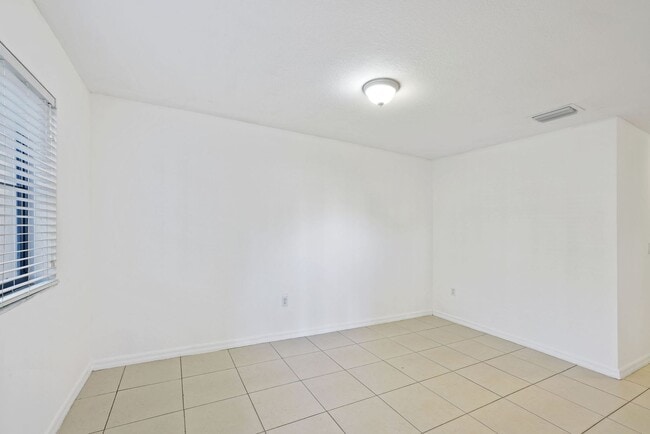 Building Photo - 22721 SW 88 Pl