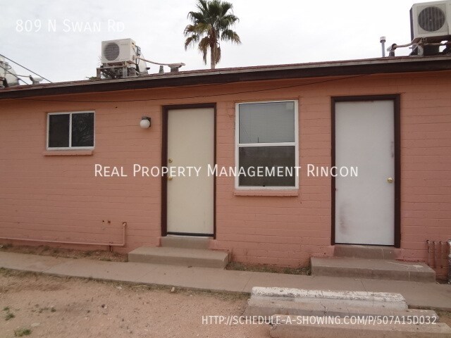 Building Photo - 809 N Swan Rd