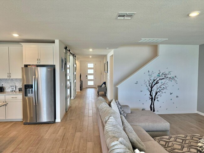 Building Photo - Bartow Rental Home!