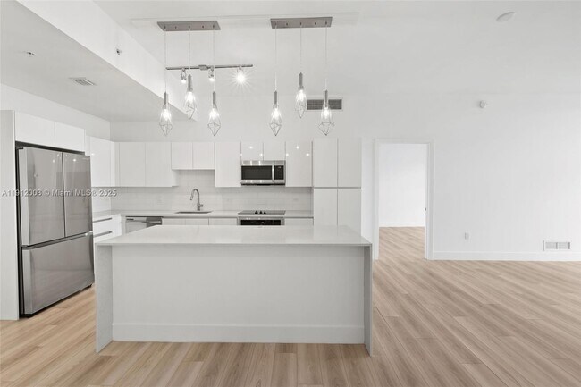 Building Photo - 101 Diplomat Pkwy