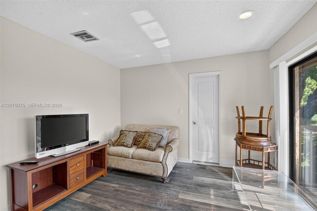 Building Photo - 5310 Fountains Dr S