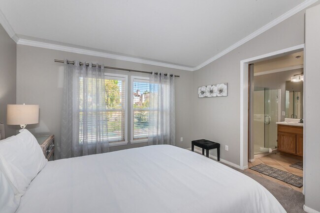 Building Photo - Beautifully Furnished Carlsbad Rental Near...