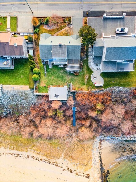 Building Photo - 85 Regatta Rd