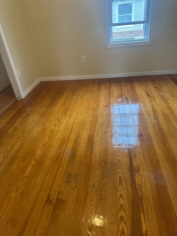 Building Photo - 121 Winfield St