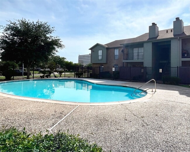 Primary Photo - 9350 Country Creek St