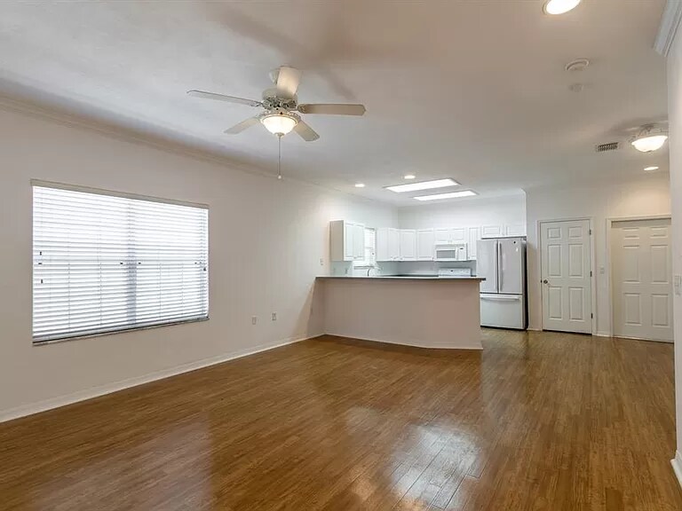 Building Photo - 4847 NW 78th Rd