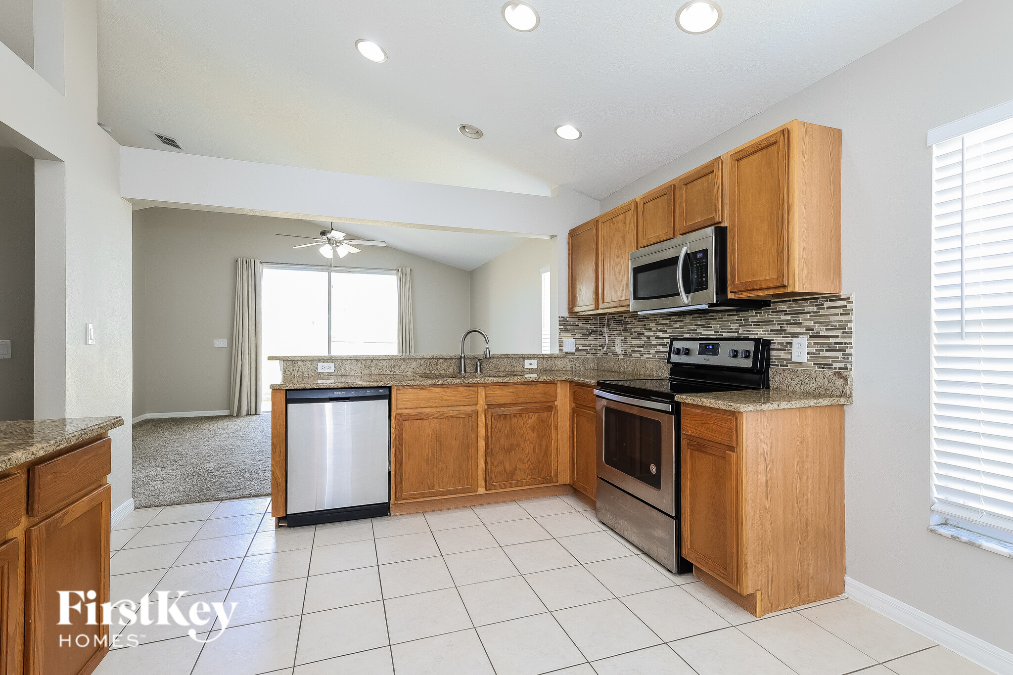 Building Photo - 745 Troon Cir