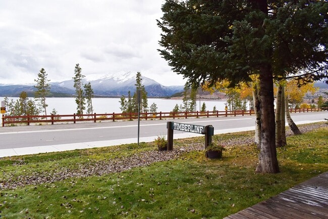 Building Photo - Winter Seasonal Rental- Timberline 14