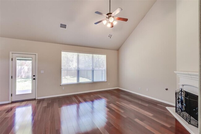 Building Photo - 11300 Cherisse Dr