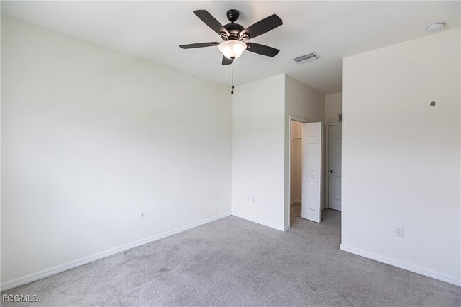 Building Photo - 2748 Blossom Wy
